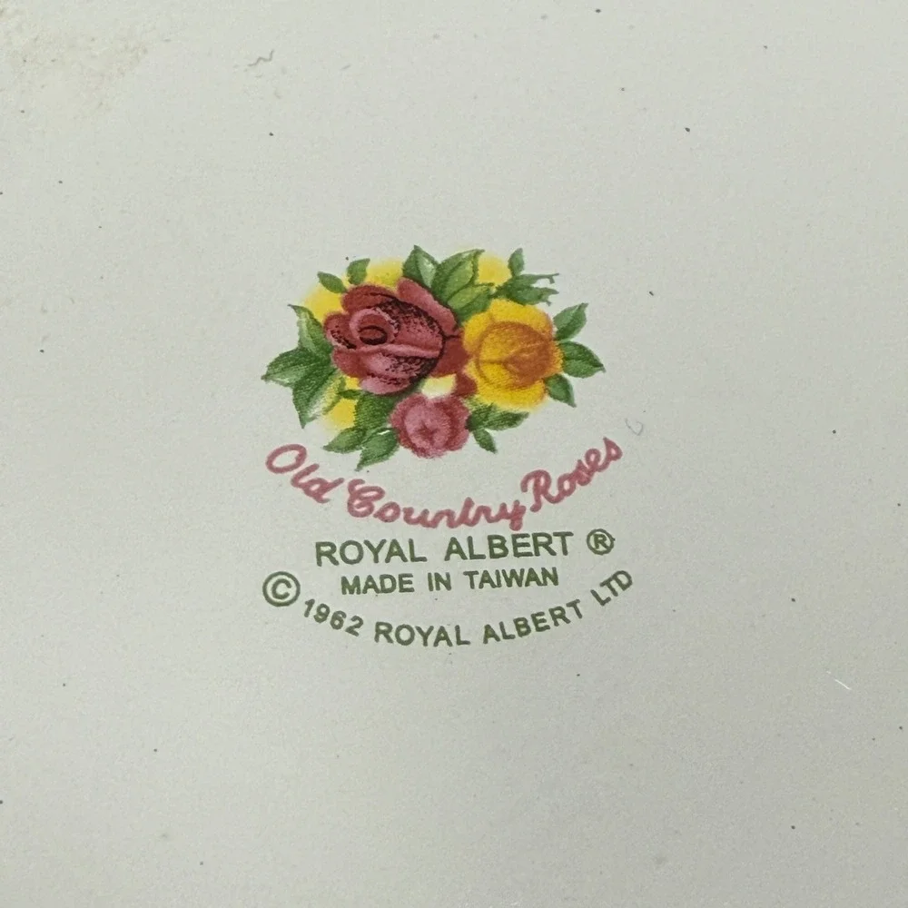 Royal Albert Old Country Roses Enamel‎ Tea Kettle Vintage Floral Teapot Brass